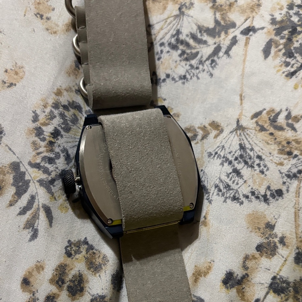 Aragon Black and Gray Men's Watch - Picture 2 of 2